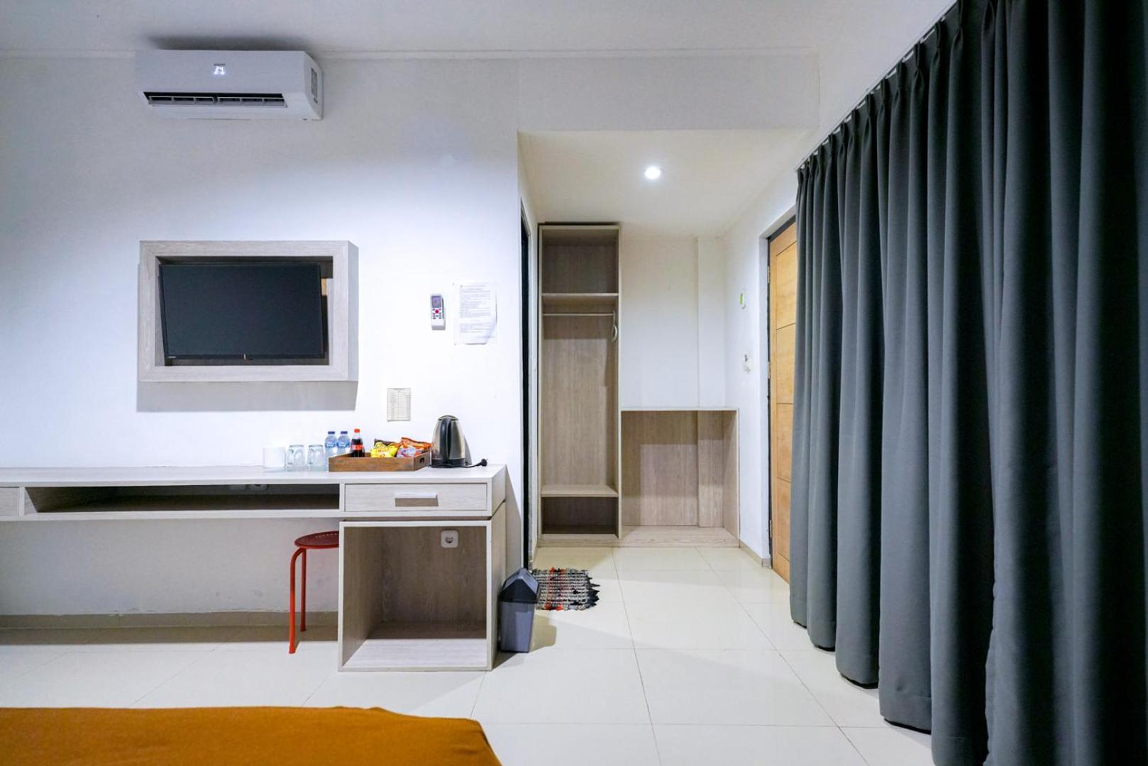 Urbanview Pecatu Residence Bali By Reddoorz Унгасан Экстерьер фото
