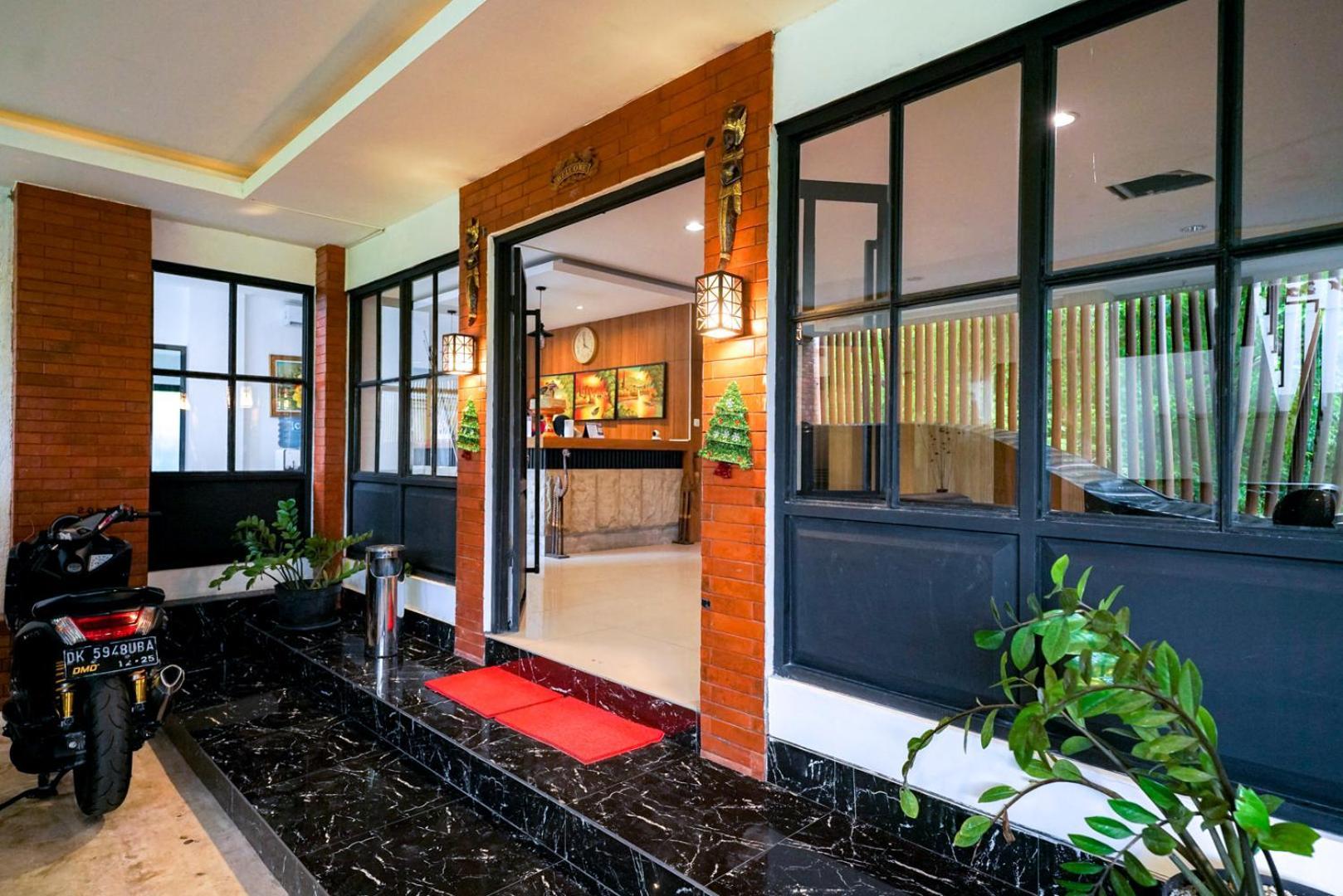 Urbanview Pecatu Residence Bali By Reddoorz Унгасан Экстерьер фото